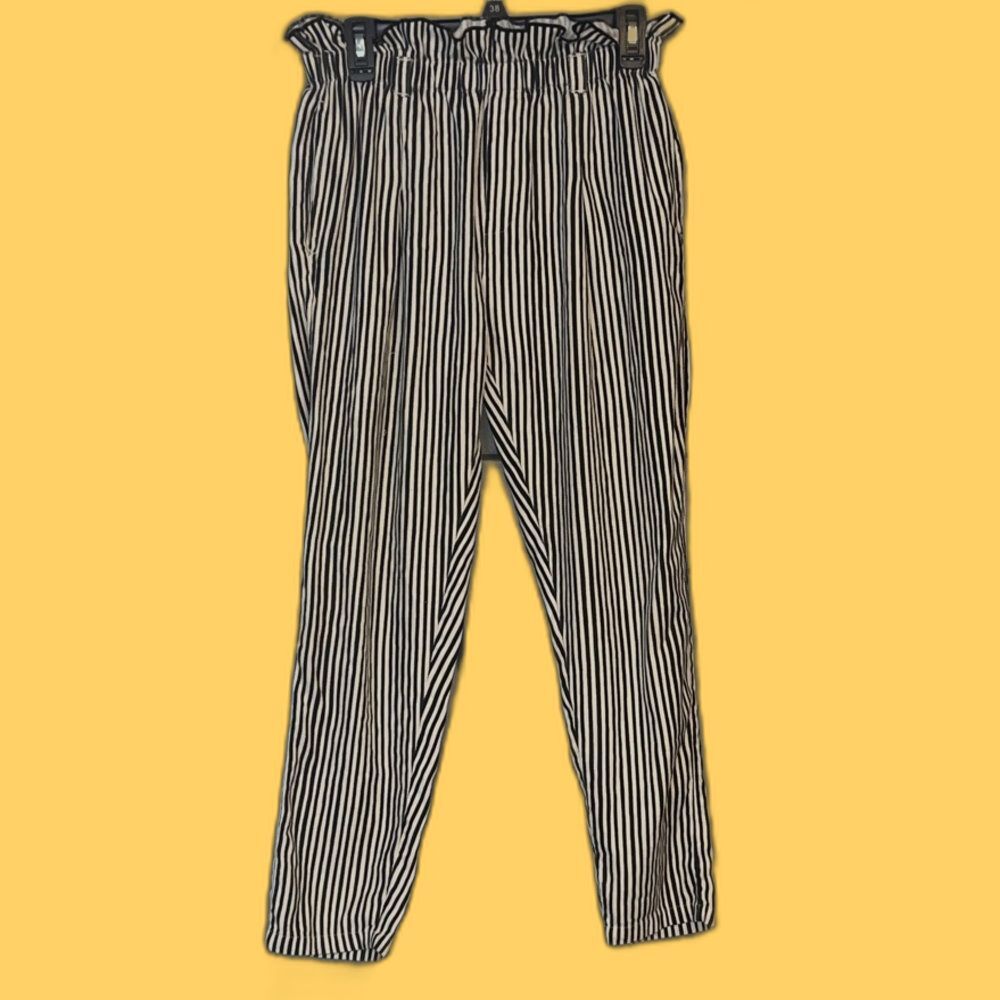 Billabong SZ MEDIUM Women's Black & White Ruffle Top Striped Pants, Stretch Boho